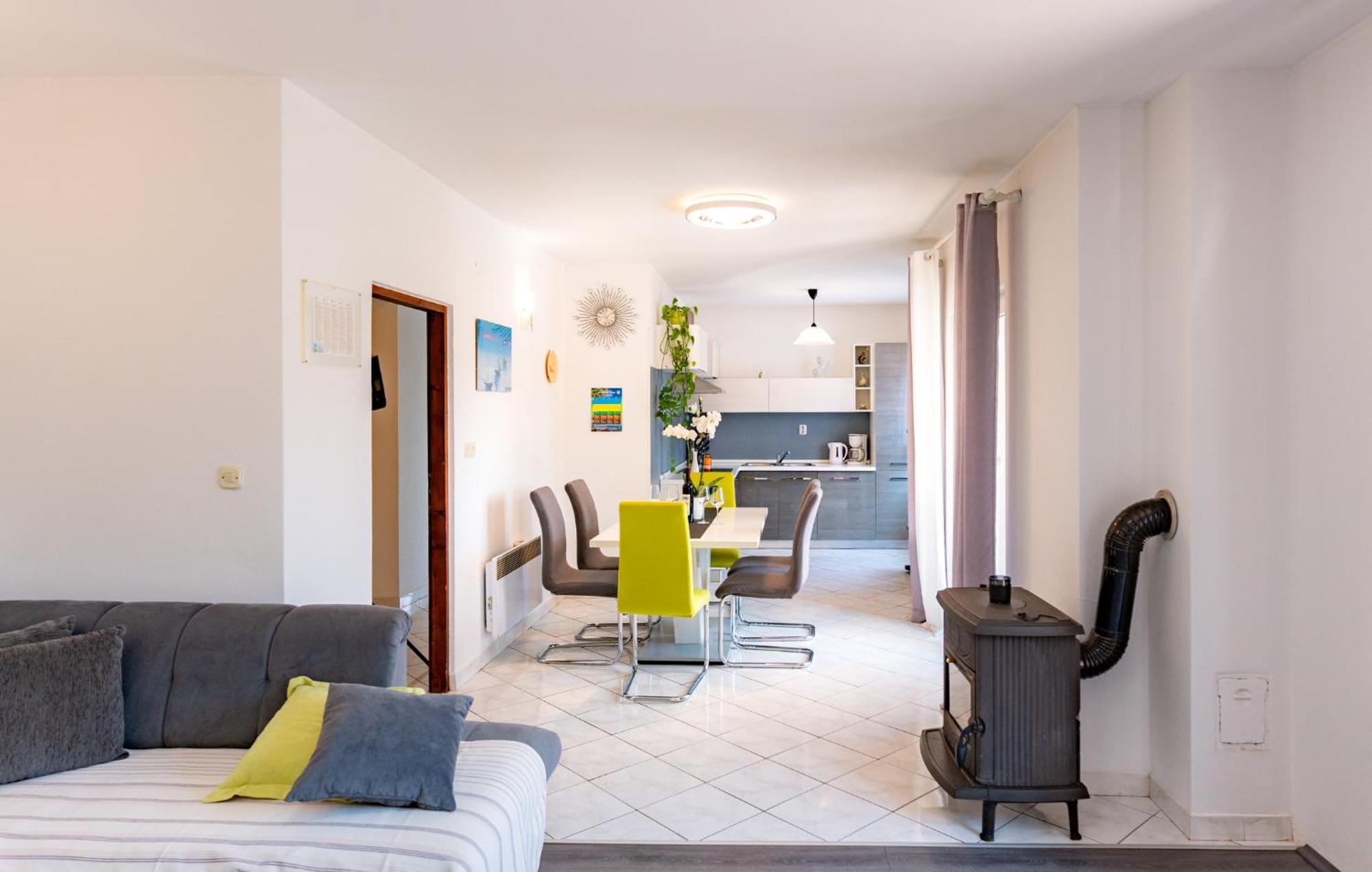 Apartments Lores Rab Town Eksteriør billede